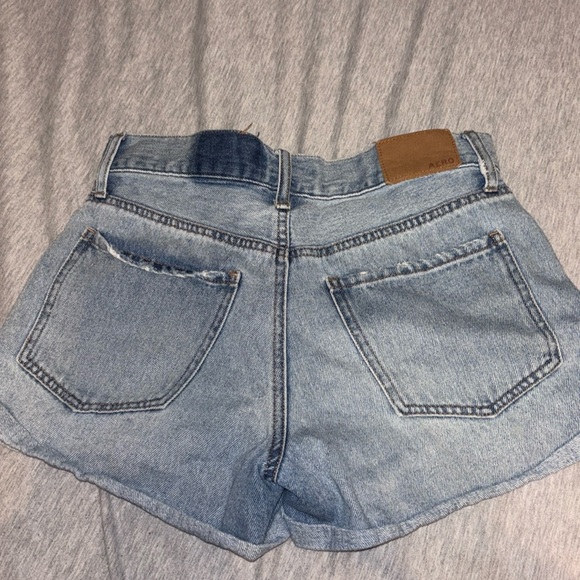 Aeropostale Mom Shorts - Picture 2 of 2